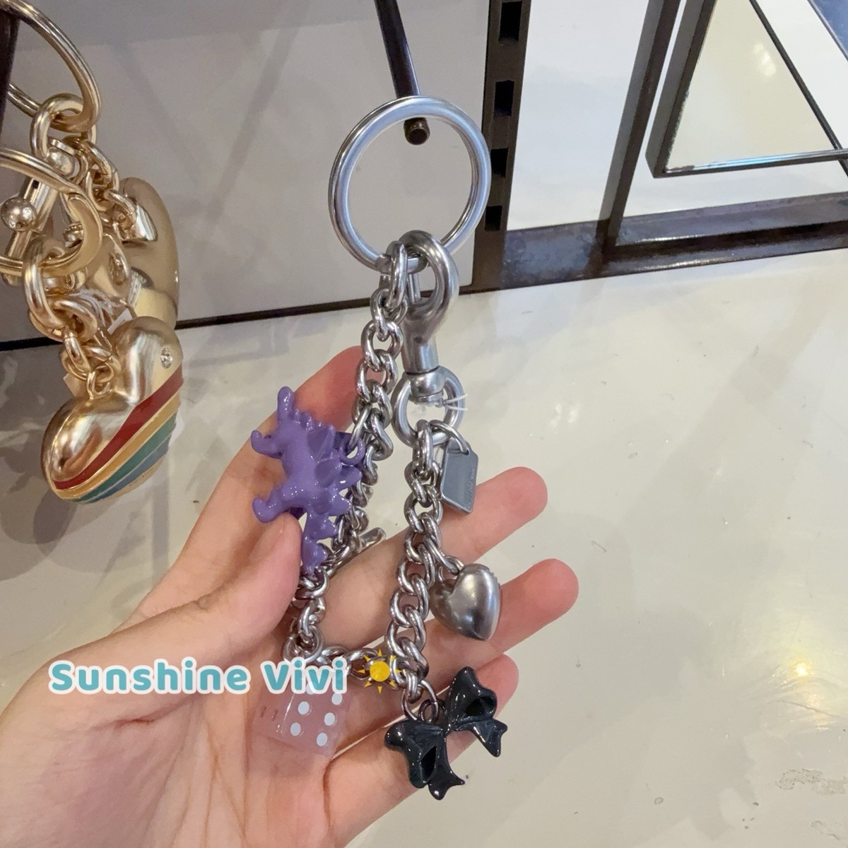 【希少/美品✨】COACH シグネチャー デミバッグ おまけスカーフ付 b0773beb-9d55-43f6-b858-
