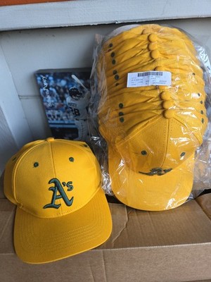 Oakland A s Athletics Cap Snapback MLB Adult One Size Fits All Yellow
