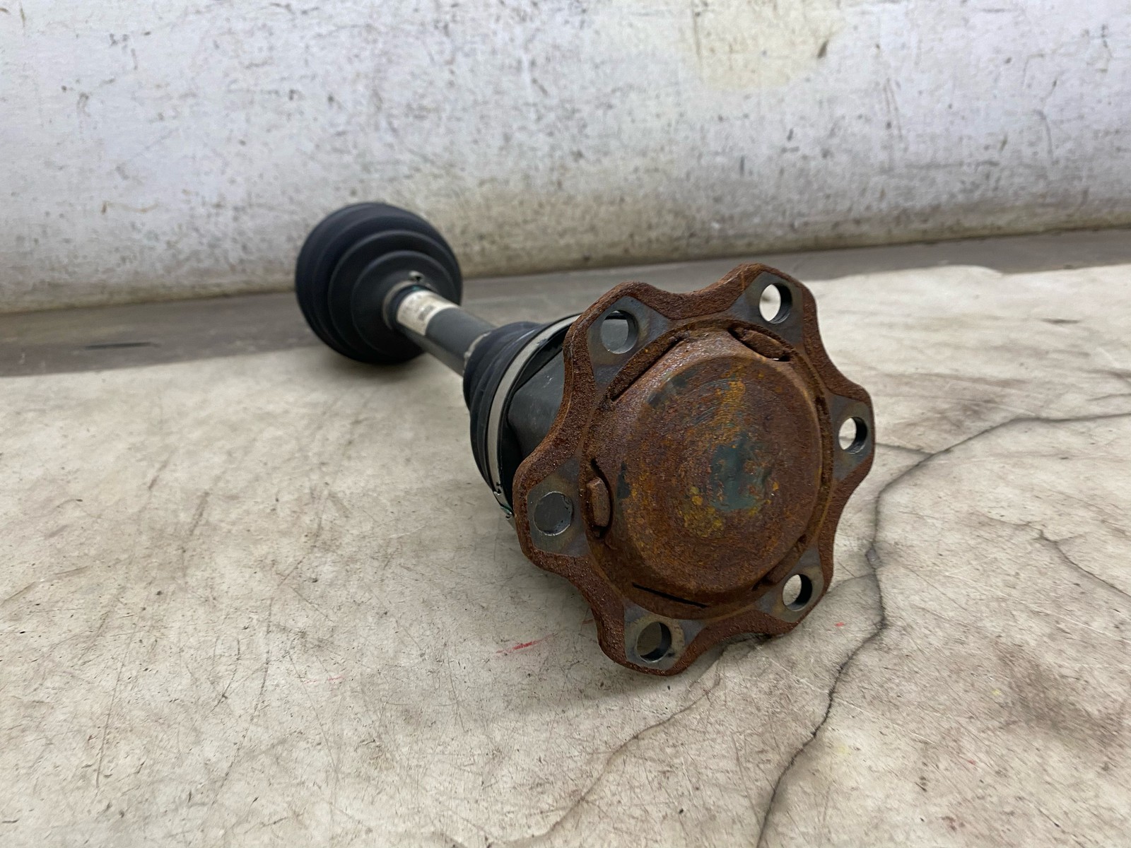 2015-2020 BENTLEY BENTAYGA OEM RH FRONT RIGHT CV AXLE SHAFT *109K* 4M0507271G
