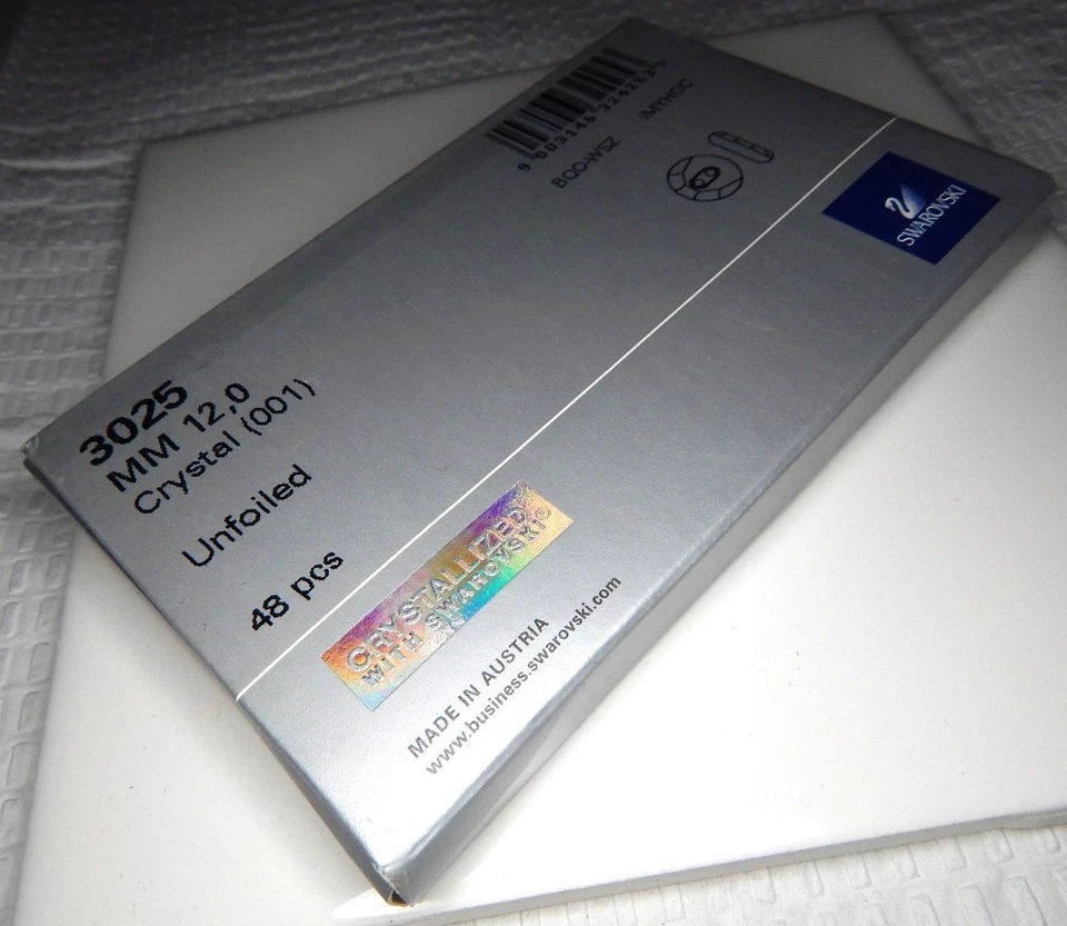 RARE Unopened NIB Swarovski Crystal Set of 48 Unfoiled Buttons 3025 Mint New - Image 4 of 4