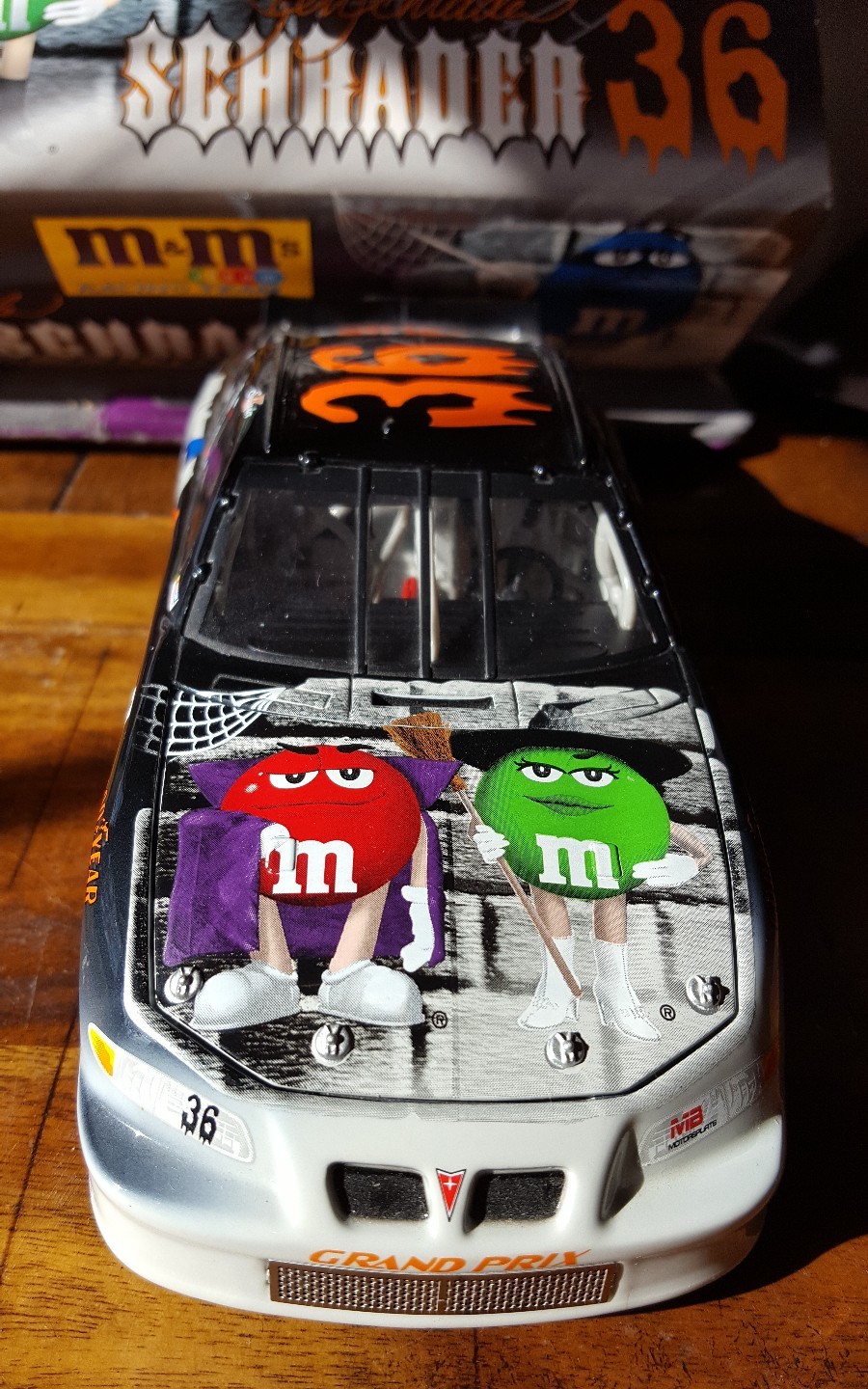 Picture 2 of 5