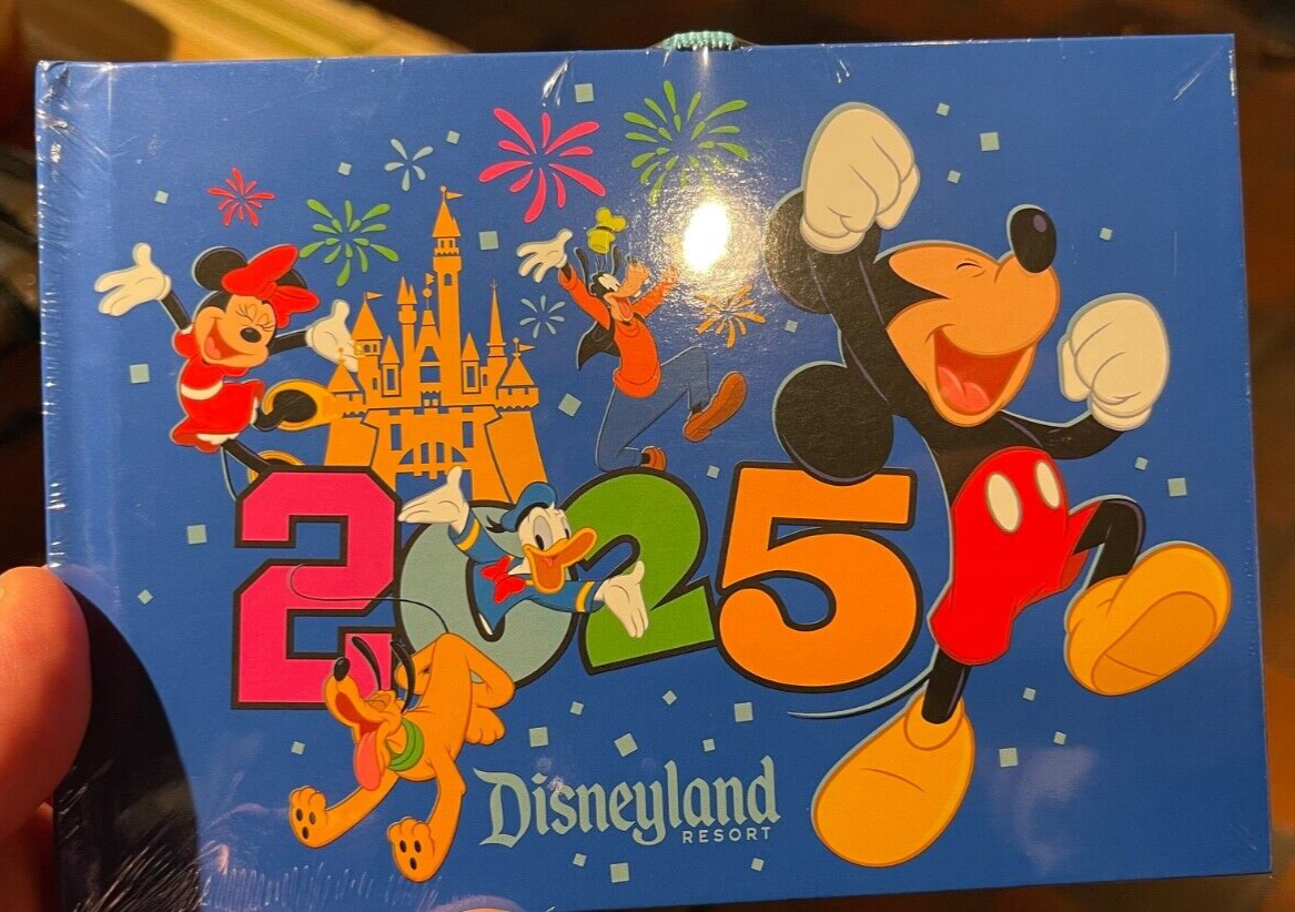 Disneyland Resort 2025 Official Autograph Book | eBay