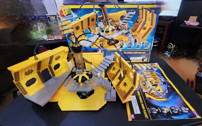 Doctor Who Tardis Character Building Console Room Mega Set Open Box