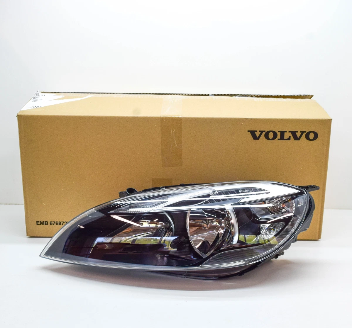 Volvo on sale v40 headlight
