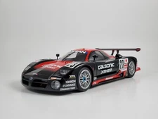 AUTOart Signature 1:18 1997 Nissan R390 GT1 #23 Le Mans