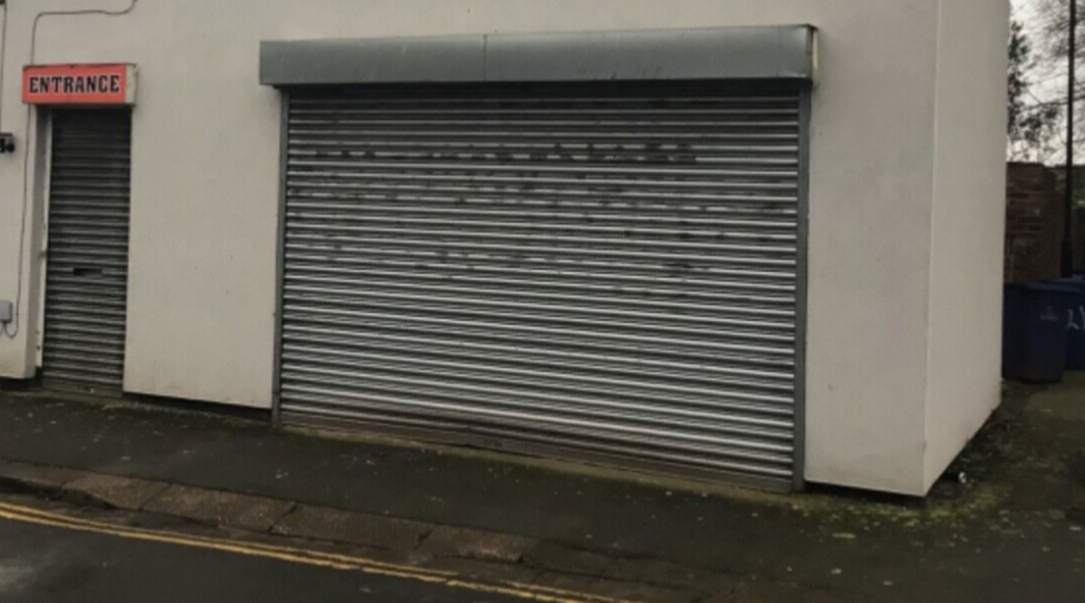 GARAGE / / SELF STORAGE TO LET / TO RENT DONCASTER DN1 £400 PER MONTH eBay