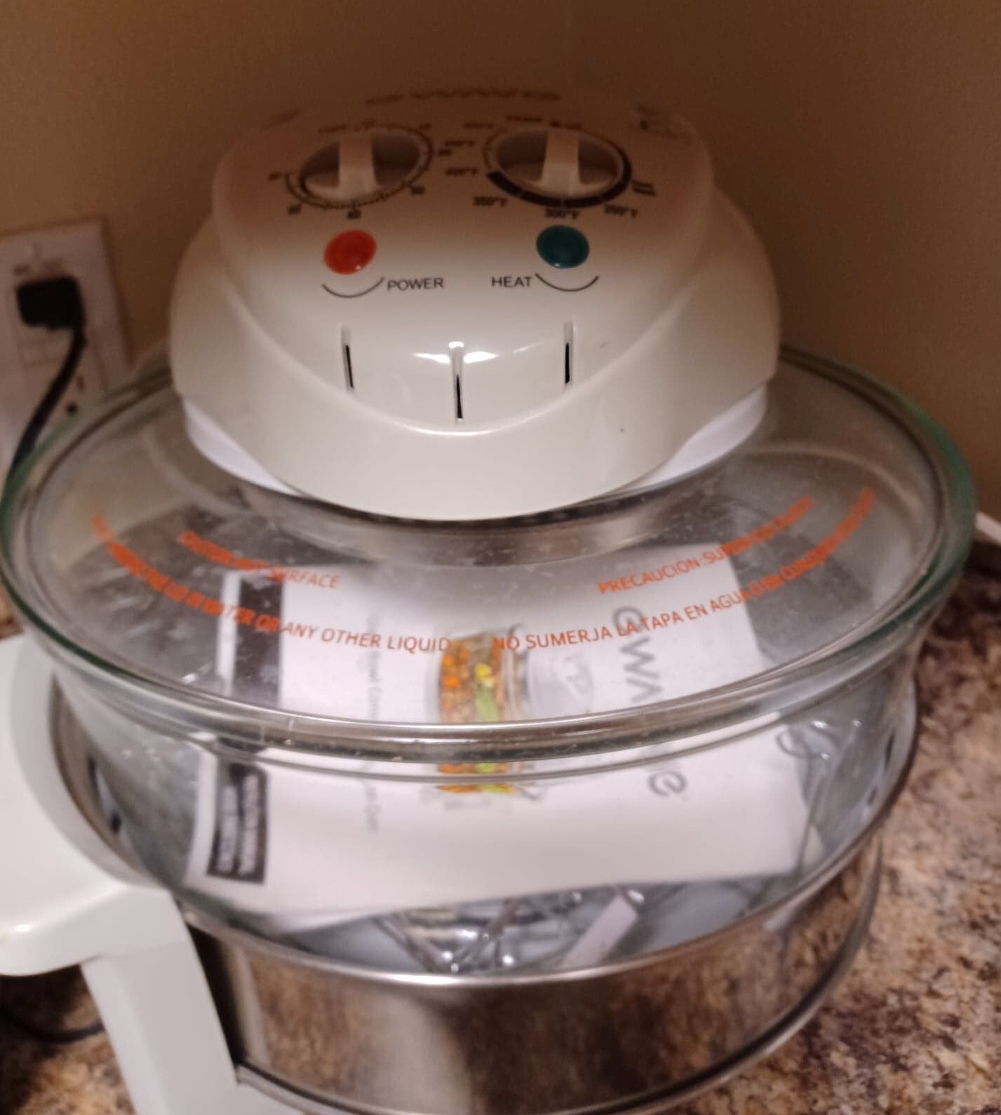 EWAVE GLASS BOWL COVECTION OVEN IN EXCELLENT CONDITON MODEL