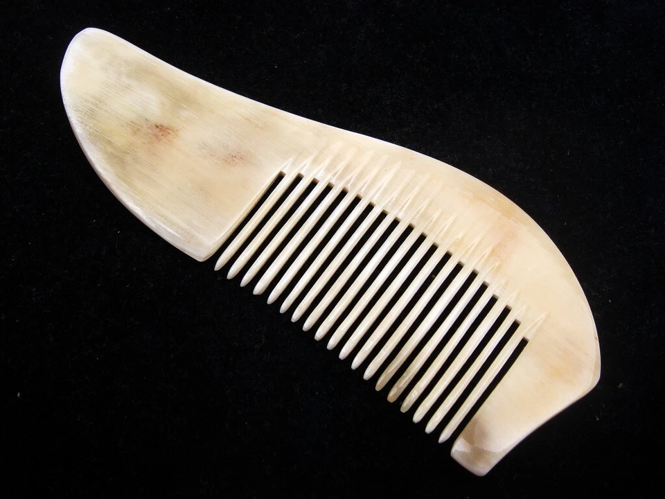 Authentic Ox Horn Hand Crafted Pocket Comb Fashion Hair Organizer New #03042205 - Image 4 of 4