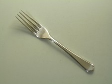 WALKER & HALL Cutlery - ST JAMES Pattern - Dessert  Fork / Forks - 7"