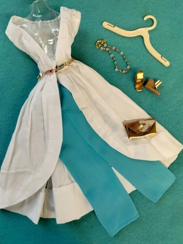 Vintage Barbie 🦋 Hostess Pajama Set & Accessories 🦋  ~Beautiful!
