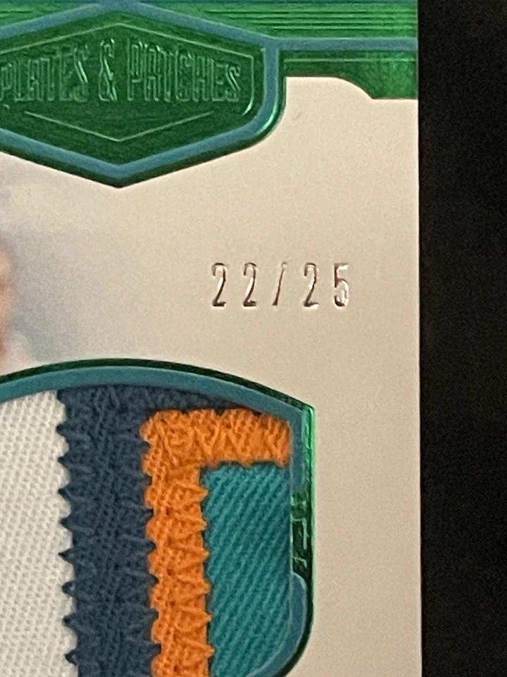 2016 Panini Plates & Patches Rookie Patch Autographs Kenyan Drake #26 Green /25 - Image 2 of 3