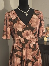 Luna Pink And Brown Floral Dress V Neck Romantic