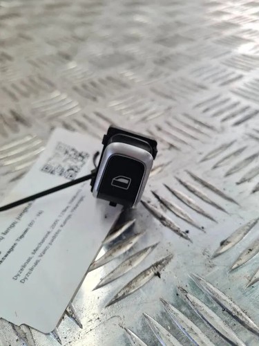 VW TIGUAN 5N Fensterheber Schalter Vorne links 1.97 Diesel 125kw 2012 33292867