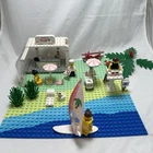 Lego #6411 Paradisa Sand Dollar Cafe 1992 Vintage Beach Set almost complete