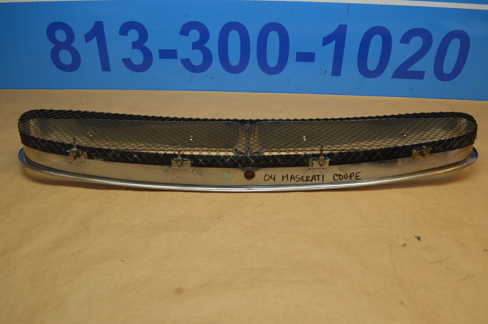 2004 M138 MASERATI GT COUPE  FRONT RADIATOR GRILLE GRILL CHROME ASSEMBLY