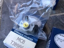 REAR WHEEL CYLINDERS FOR HOLDEN CRUZE YG SUZUKI IGNIS JB9861 JB7813 210C0304 NOS