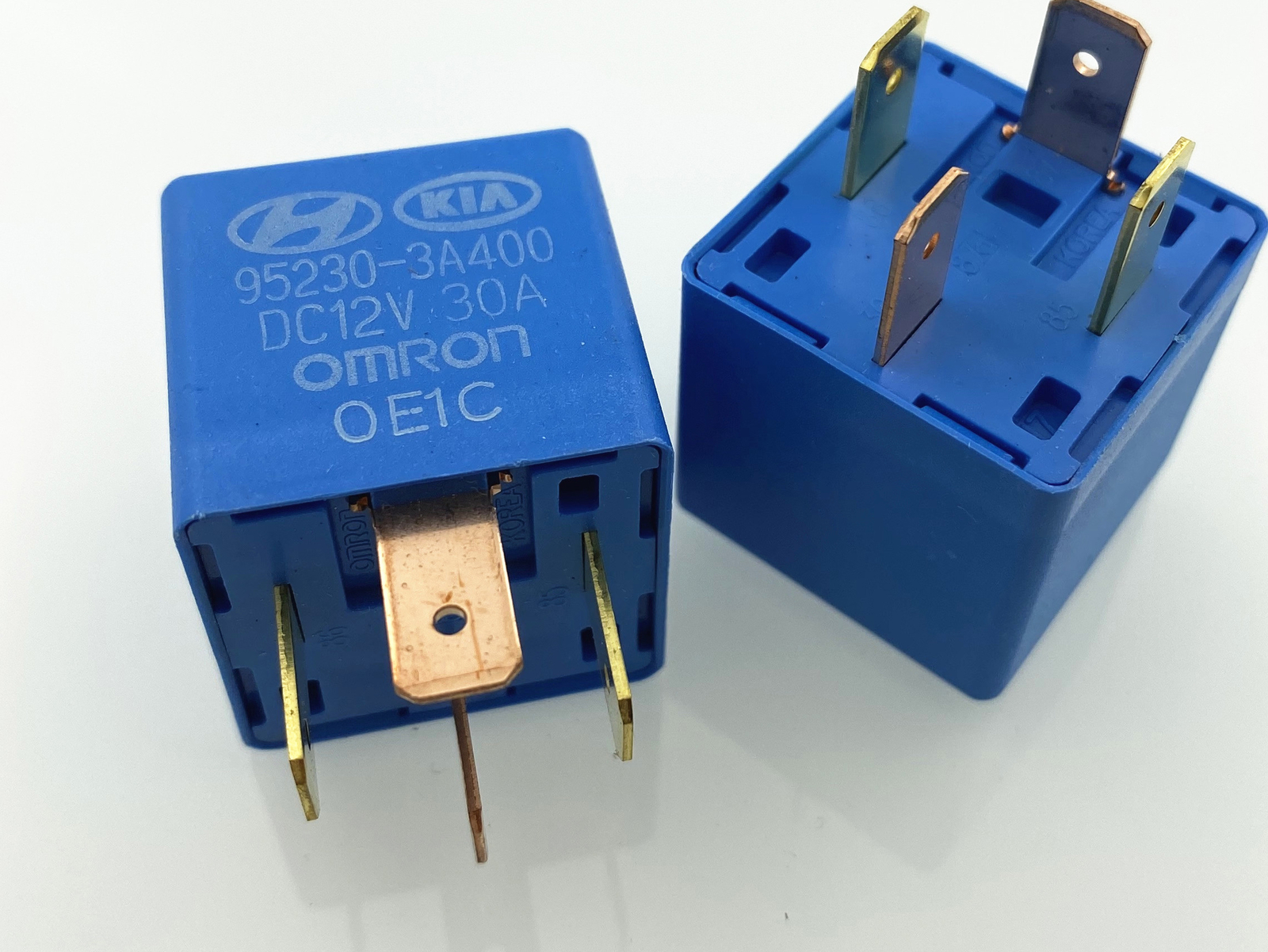 95230 3A400 BOSCH, HELLA | 952303A400 în AUTODOC