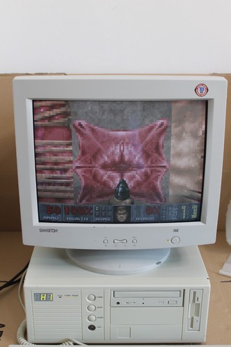 MONITOR VINTAGE PC CRT Samtron 17" 76E - Afbeelding 21 van 24
