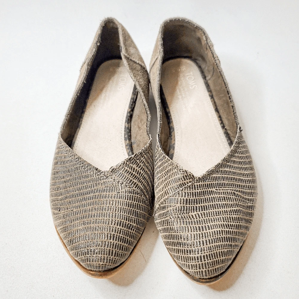 Toms Jutti Neat Olive Green Textured Pointed Toe Flats Women s