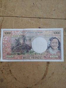 Institut d'Emission d'Outre-Mer 1000 Francs Banknote 83763