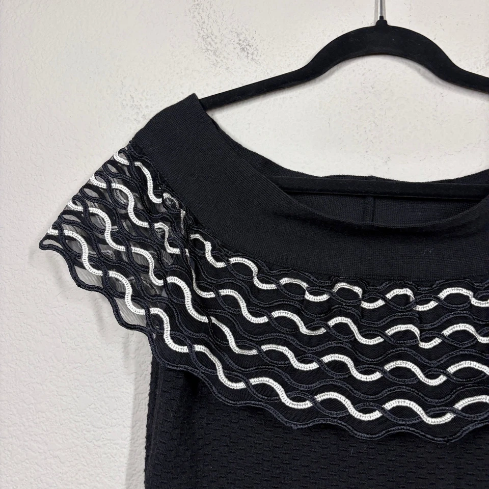 Vestido Suéter Lela Rose Talla Mediana Onda Encaje Fuera del Hombro Negro Lana Foto 4 de 4