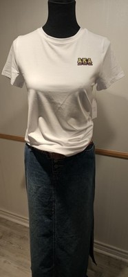 NEW ALPHA KAPPA ALPHA White Stretch Crewneck M Top Pink Green AKA Black +Hangar 