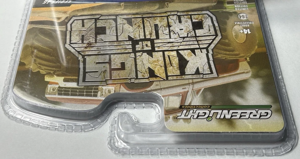 GMC Sierra 2500-Moonshine Greenlight Chase Kings Of Krunch Series 16 1982 2025 Foto 4 de 4