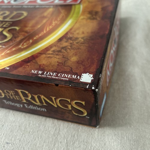 NEW Hasbro Gaming Monopoly - The Lord of the Rings Trilogy Edition - Picture 2 of 6