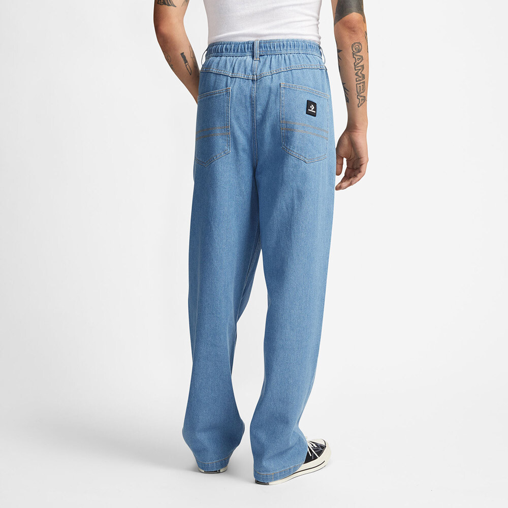 baggy jeans converse