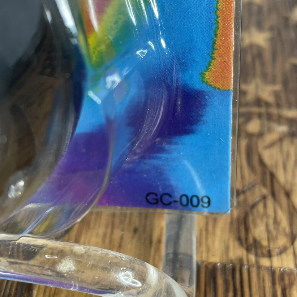 Black Light Bulb 75 Watt Halloween Party Effects Light Fits Standard Sockets - Image 2 of 3