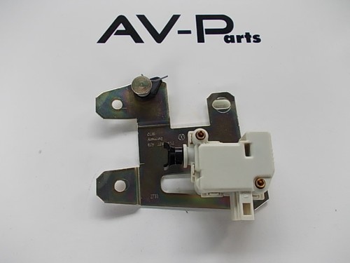 Original VW Touareg Stellmotor Stell Motor Heckklappe 7L6827425