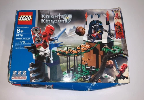 LEGO Castle: Border Ambush (8778) NEW  *RETIRED* Knight’s Kingdom DAMAGED BOX