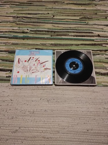 7" Vinyl record 45 RPM singles bundle '79-'82 with picture sleeves set of nine - Picture 9 of 19