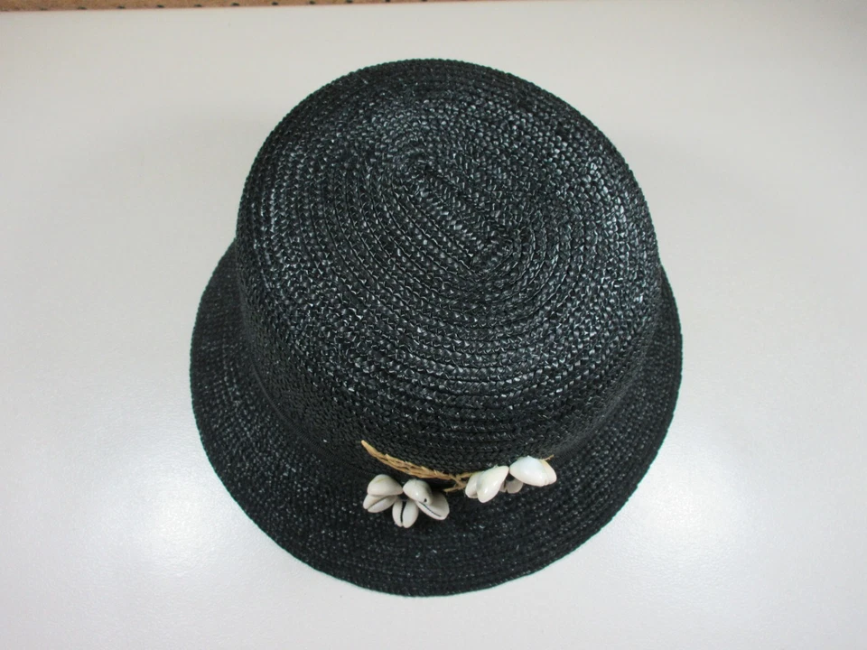 Betmar Mujer Negro Y Blanco Joyas Floral Cloche Sombrero Paja Usado en Excelente Condición Foto 2 de 4