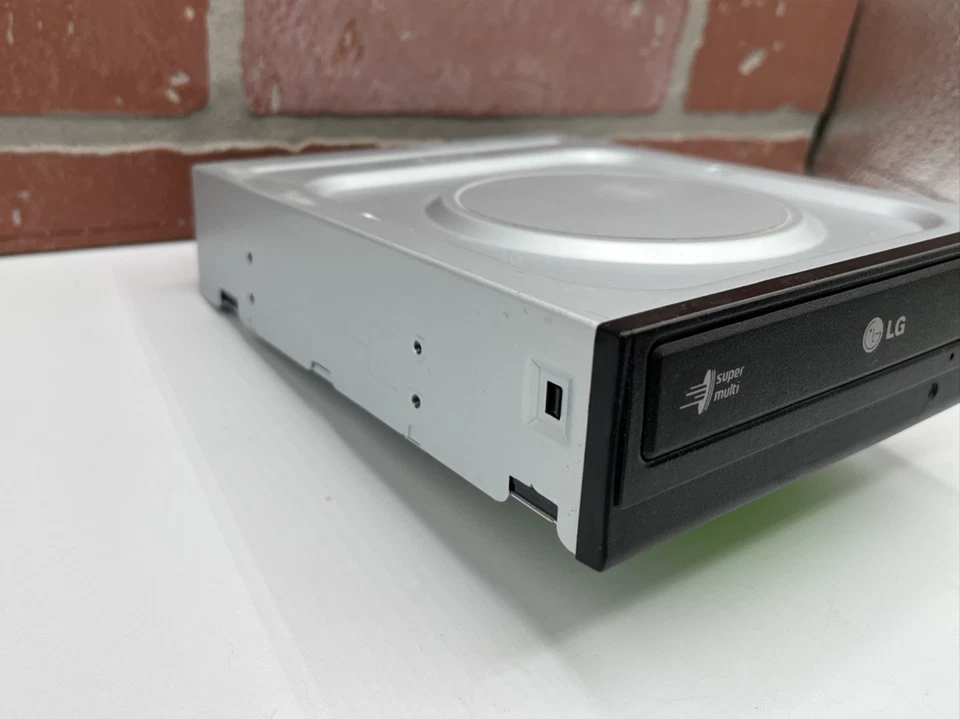 LG SUPER MULTI DVD REESCRITOR MODELO # GH22NS40 IDE ¡ENVÍO RÁPIDO! ⚡⚡⚡ Foto 3 de 4