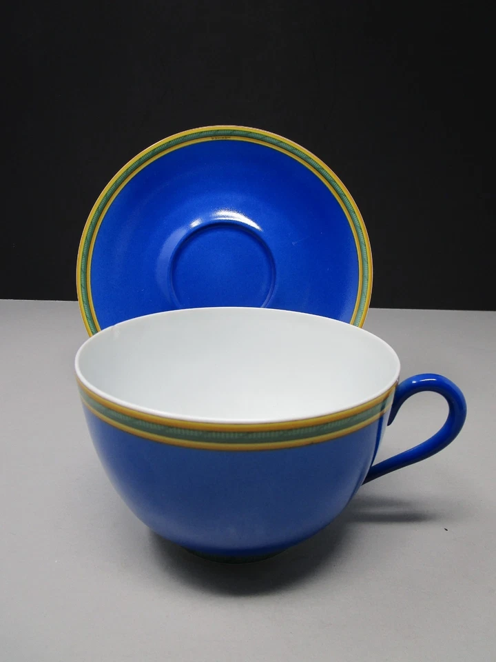 Hermes Paris Francia Tucanes Azul Grande Taza de Té y Platillo Porcelana *COMO SE LEE* Foto 2 de 4