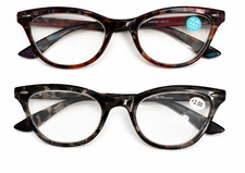 Reading Glasses Women Cat Eye 2 Piece Set Strength 3.00 new