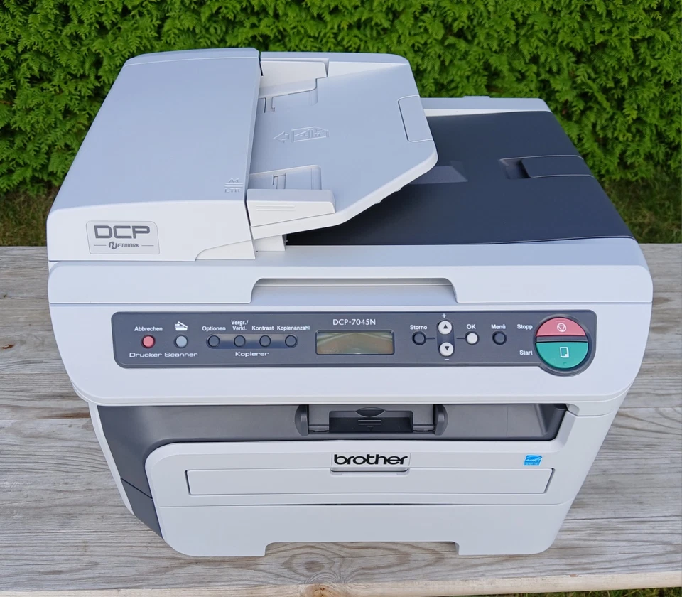 Brother DCP-7045N Laserdrucker Multifunktionsgerät ADF LAN USB 2.0 Windows 10 - Bild 2 von 4