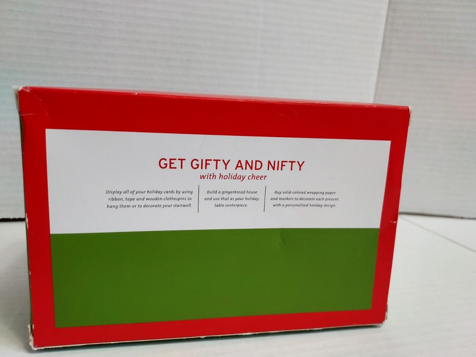 Santa and Mrs Claus Ceramic Salt and Pepper Shaker Set 2012 Target NEW