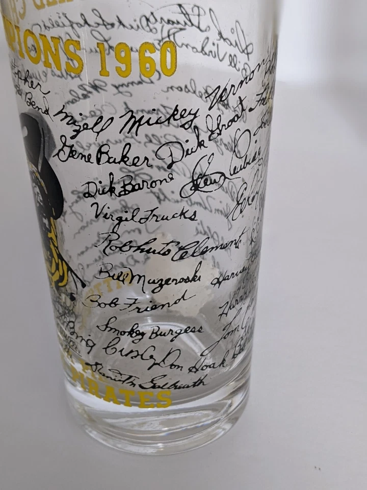 Lote de 5 Gafas de Firmas Facsímil Campeones del Mundo 1960 Piratas Pittsburg Foto 2 de 4