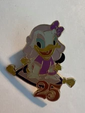 TDR Daisy Duck Game Prize Magic Carpet 25th Anniversary Disney Pin (C3)