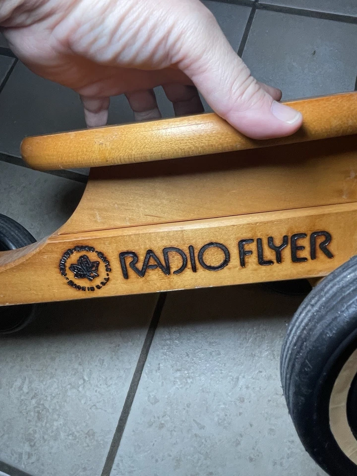 Radio Flyer Niños Madera de Arce 4 Ruedas Paseo en Scooter EE. UU. Foto 4 de 4