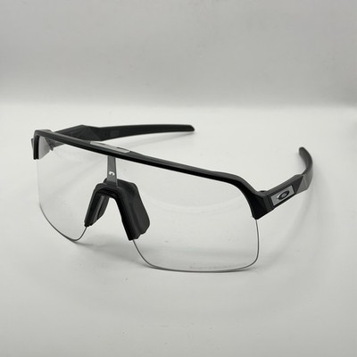 Oakley SUTRO LITE Matte Carbon Wrap PHOTOCHROMIC Clear Lens Sunglass O9463