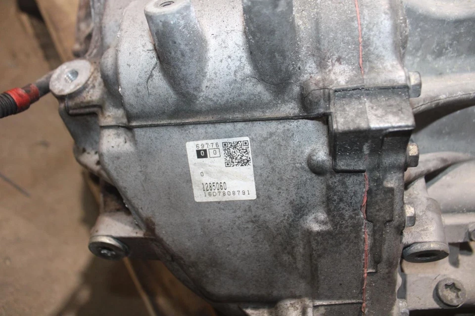 2017 VOLVO XC60 Automatic Transmission FWD 102K Miles OEM 360112643 - Image 4 of 4