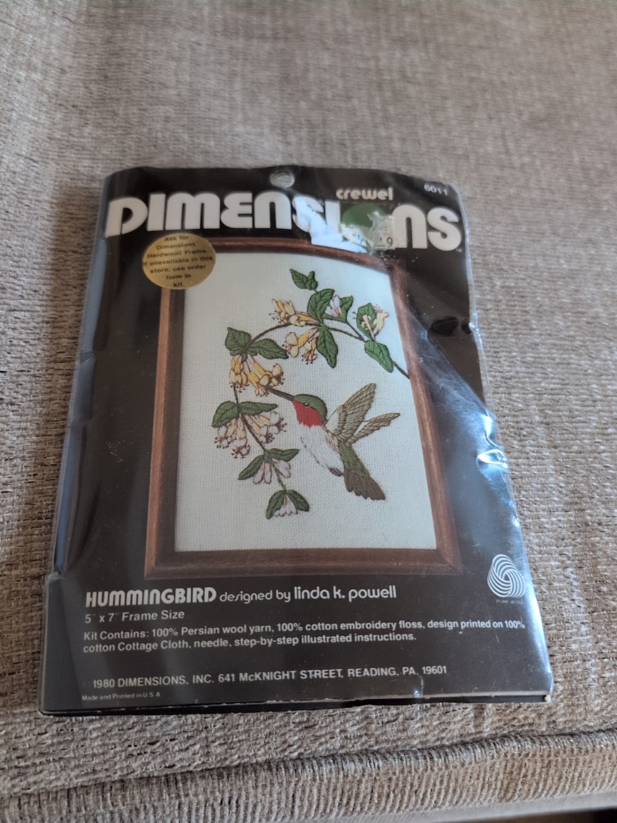  DIMENSIONS Hummingbird 6011 Kit  100 % Persian Wool Yarn Ne