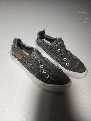 Blowfish Malibu Play Grey/green Slip On Comfort Sneaker Shoe Size 6 