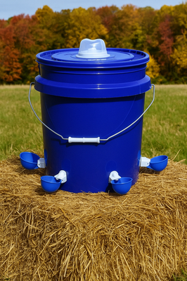 #ad Automatic Poultry Waterer Valve Feed Design No Spill Container 5 Gal Blue $45.00