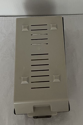 VINTAGE 3,5" UCHWYT NA DYSKIETKĘ Plastikowy POJEMNIK DO PRZECHOWYWANIA • 3 przegrody - Zdjęcie 8 z 8