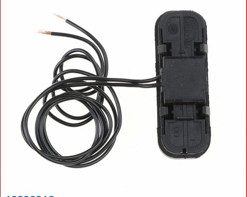 Boot / Tailgate Release Handle Switch For Vauxhall / Opel Insignia 09- 13393912 - Picture 2 of 4