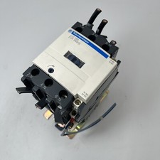 TELEMECANIQUE LC1 D50 CONTACTOR 80AMP 24VOLT COIL LP1 D5011 USED AND WORKING